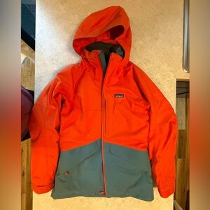 Patagonia women’s Orange and blue/Gray Insulated Snowbelle Jacket